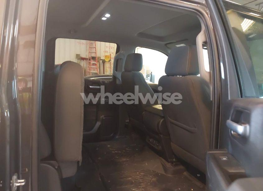 Photo 8 of 2021 Chevrolet Silverado 1500 4WD SHORT BED LT (VIN 1GCUYDED8MZ231212)