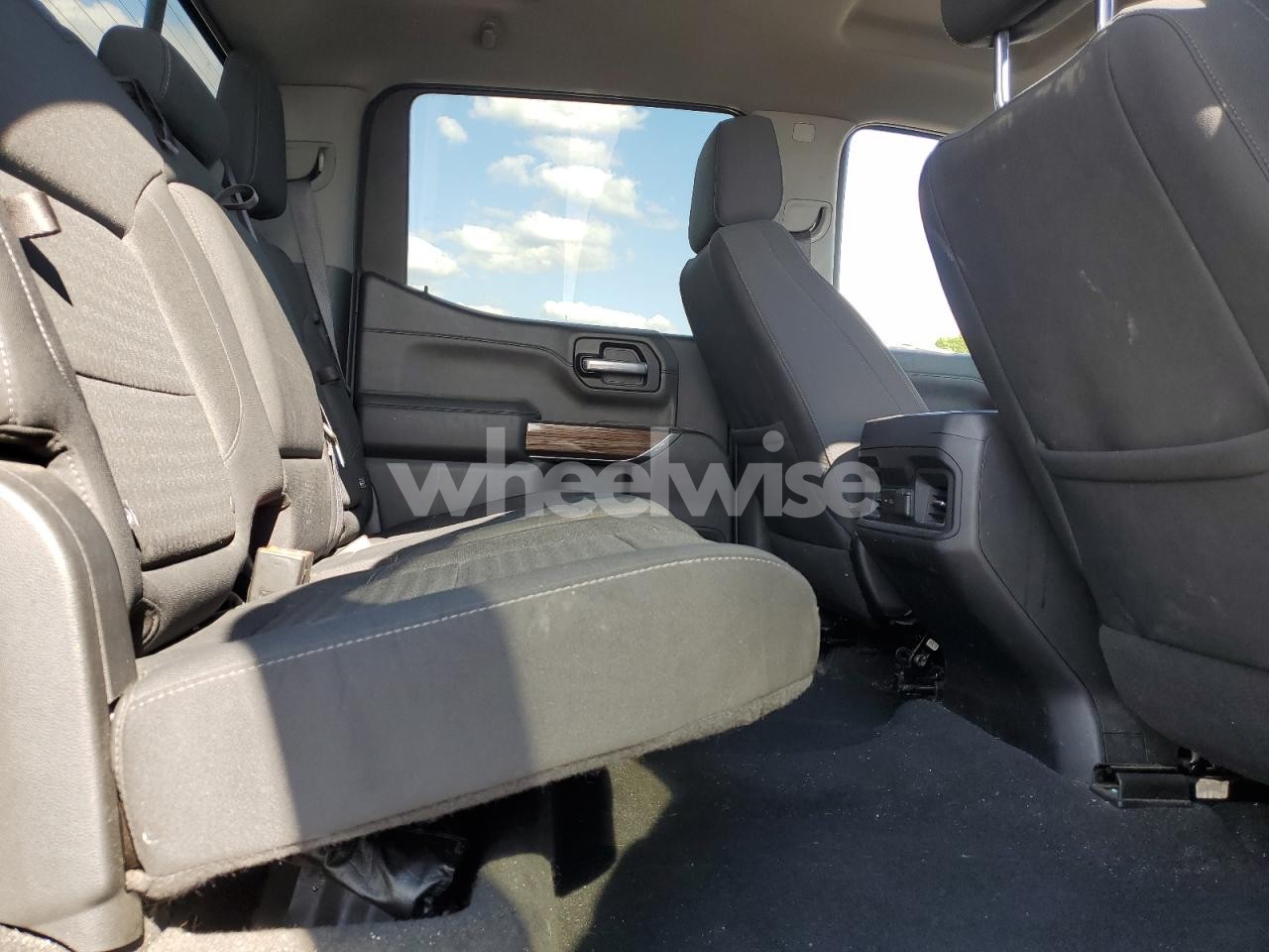 Photo 10 of 2021 CHEVROLET SILVERADO K1500 RST (VIN 1GCUYDED8MZ245689)