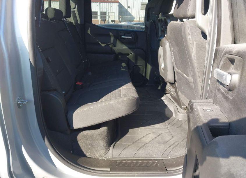 Photo 8 of 2021 Chevrolet Silverado 1500 4WD SHORT BED LT (VIN 1GCUYDED8MZ259639)