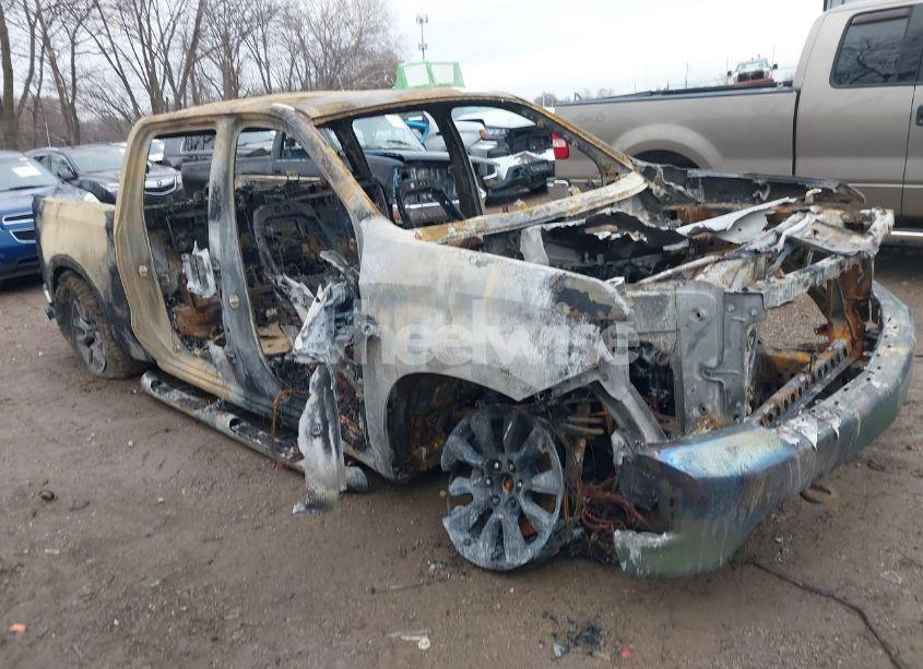 2019 Chevrolet Silverado 1500 LT (VIN 1GCUYDED9KZ142195) main photo