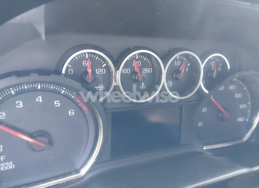 Photo 7 of 2019 Chevrolet Silverado 1500 LT (VIN 1GCUYDEDXKZ104149)