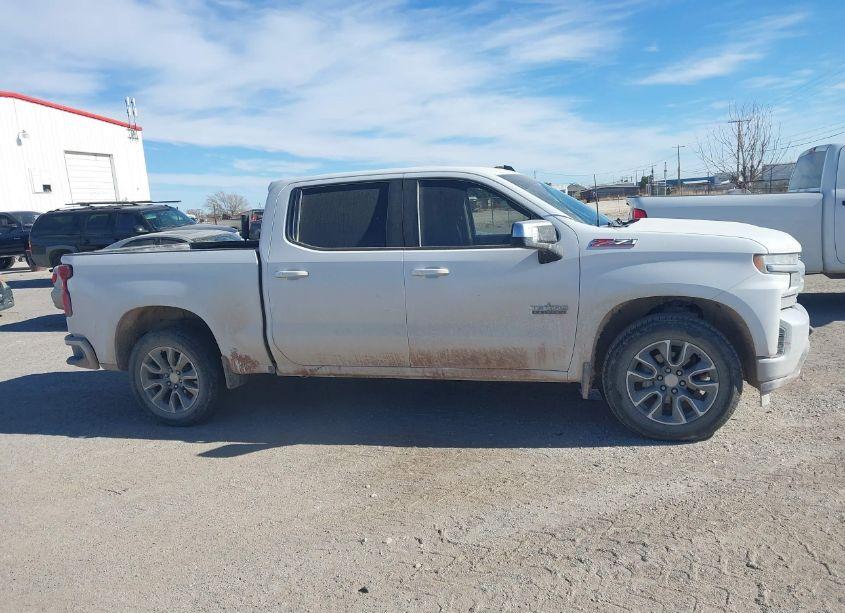 Photo 13 of 2019 Chevrolet Silverado 1500 LT (VIN 1GCUYDEDXKZ115491)