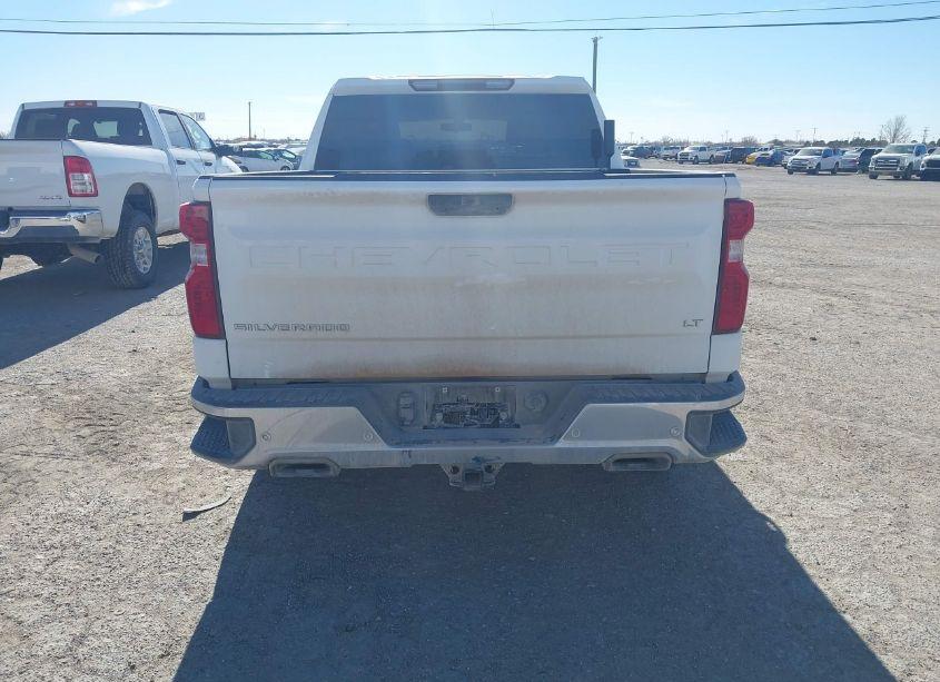 Photo 16 of 2019 Chevrolet Silverado 1500 LT (VIN 1GCUYDEDXKZ115491)