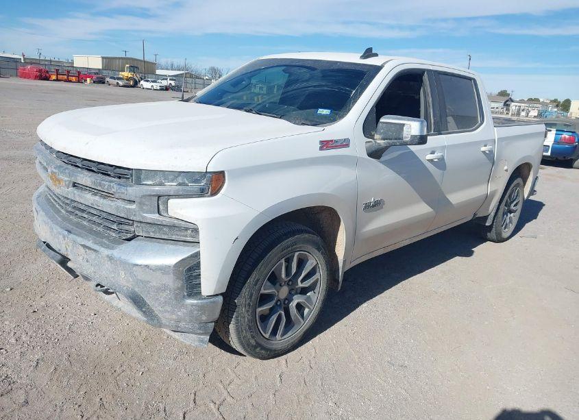 Photo 2 of 2019 Chevrolet Silverado 1500 LT (VIN 1GCUYDEDXKZ115491)