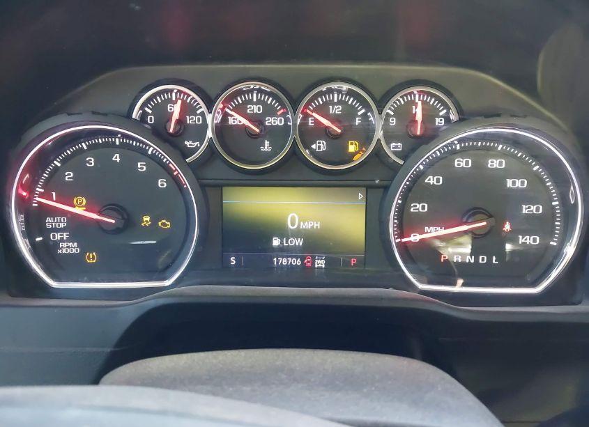 Photo 7 of 2019 Chevrolet Silverado 1500 LT (VIN 1GCUYDEDXKZ158230)