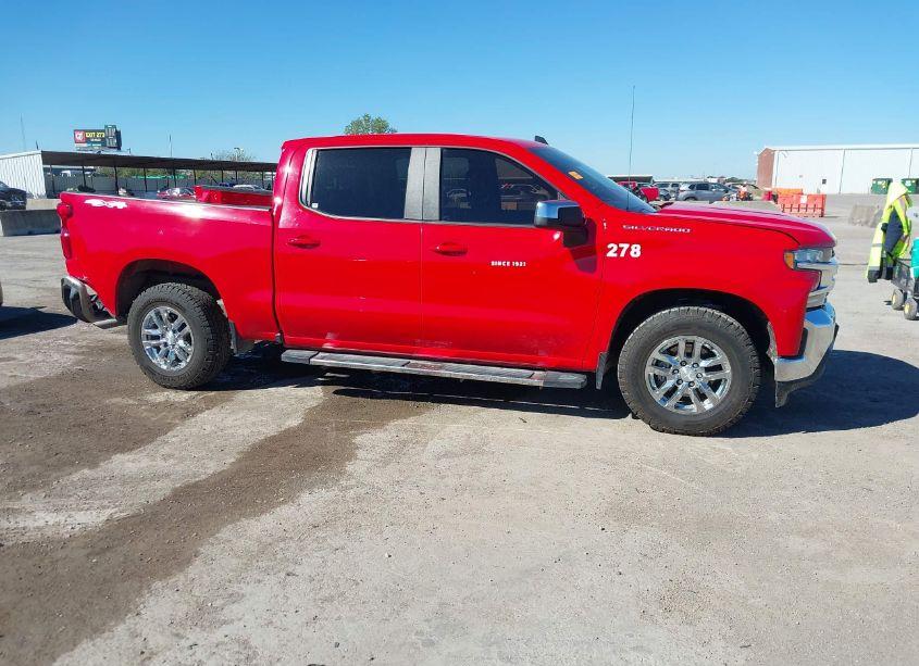 Photo 14 of 2019 Chevrolet Silverado 1500 LT (VIN 1GCUYDEDXKZ176226)