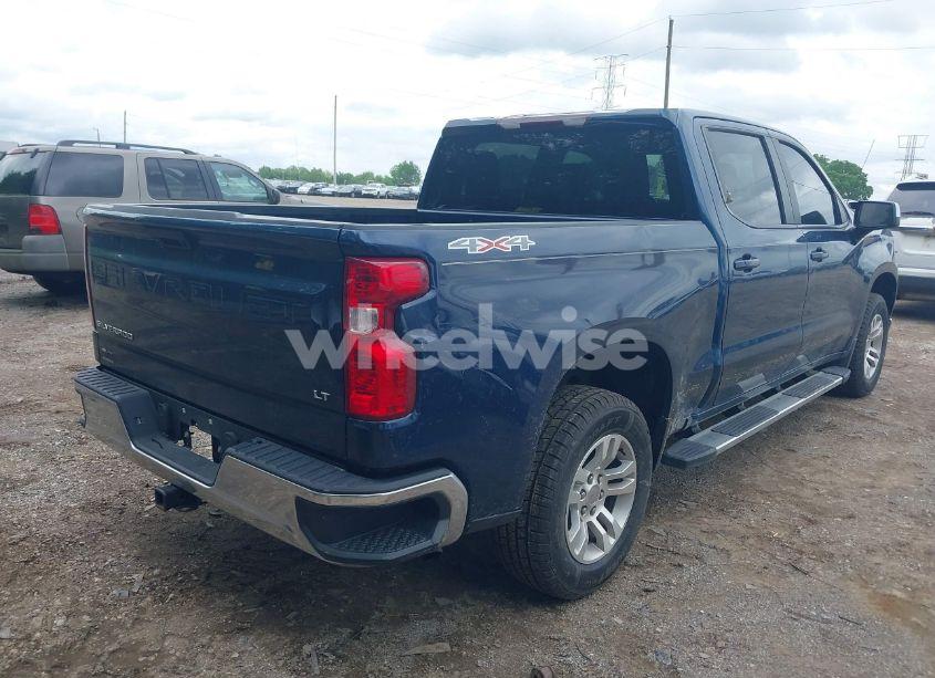 Photo 4 of 2019 Chevrolet Silverado 1500 LT (VIN 1GCUYDEDXKZ300611)