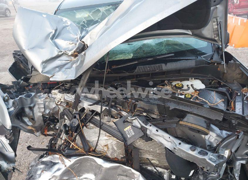 Photo 10 of 2022 Chevrolet Silverado 1500 LTD 4WD SHORT BED LT (VIN 1GCUYDET0NZ203347)