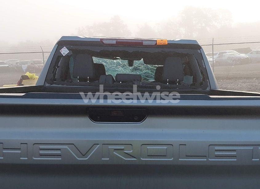 Photo 15 of 2022 Chevrolet Silverado 1500 LTD 4WD SHORT BED LT (VIN 1GCUYDET0NZ203347)