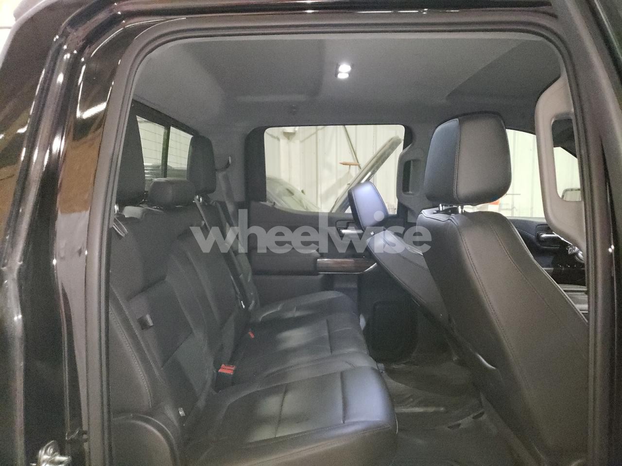 Photo 10 of 2020 CHEVROLET SILVERADO K1500 RST (VIN 1GCUYEED0LZ110002)