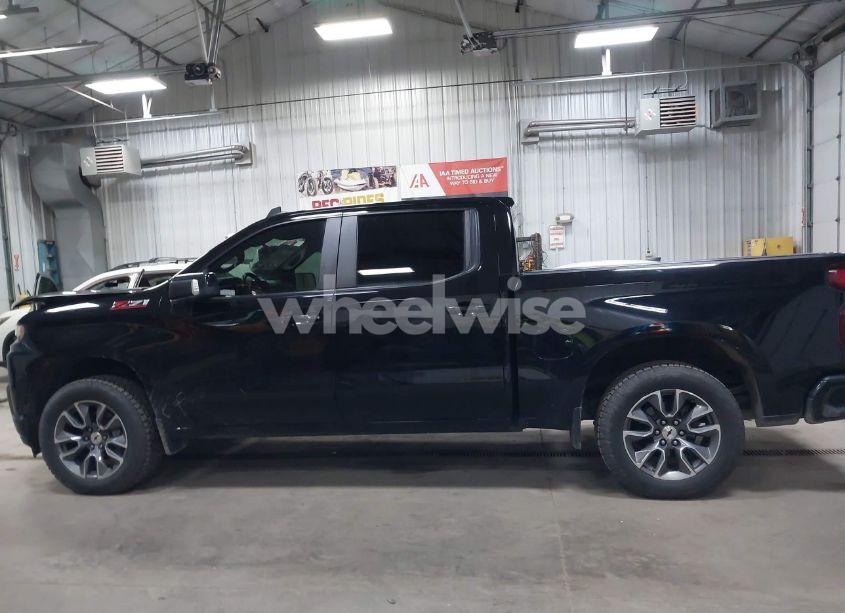 Photo 14 of 2021 Chevrolet Silverado 1500 4WD SHORT BED RST (VIN 1GCUYEED0MZ131580)