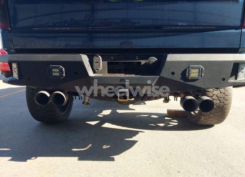 Photo 19 of 2019 Chevrolet Silverado 1500 RST (VIN 1GCUYEED2KZ127673)