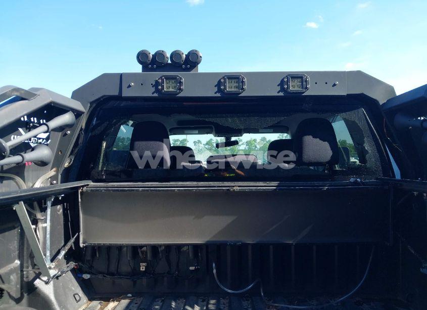 Photo 21 of 2019 Chevrolet Silverado 1500 RST (VIN 1GCUYEED2KZ127673)