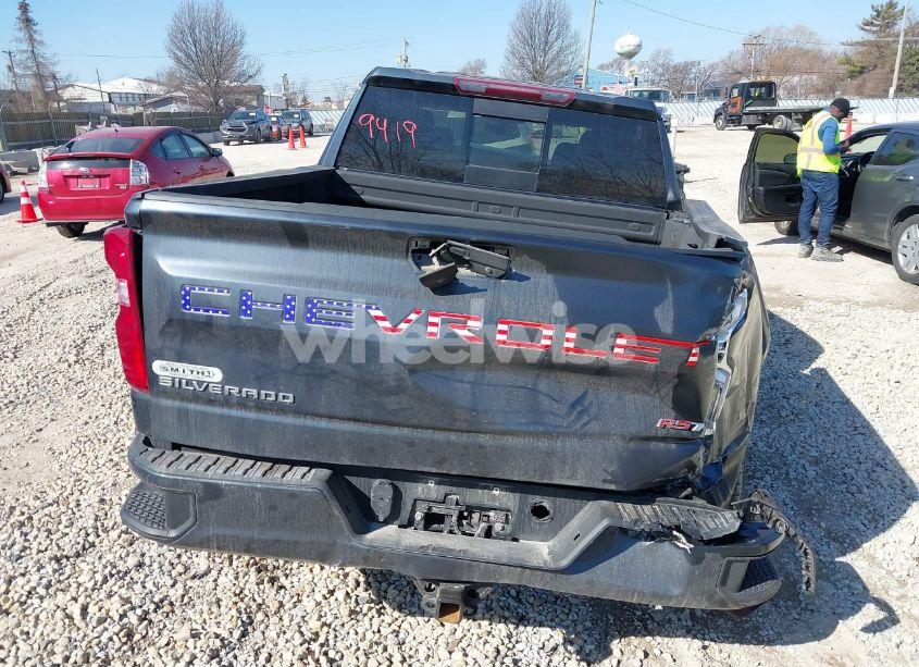 Photo 16 of 2021 Chevrolet Silverado 1500 4WD SHORT BED RST (VIN 1GCUYEED3MZ206482)