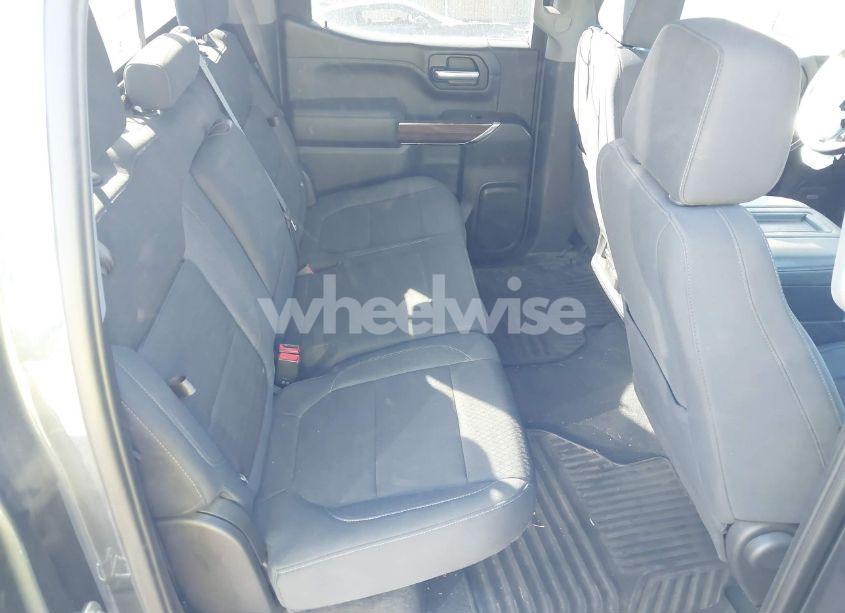 Photo 8 of 2021 Chevrolet Silverado 1500 4WD SHORT BED RST (VIN 1GCUYEED3MZ206482)