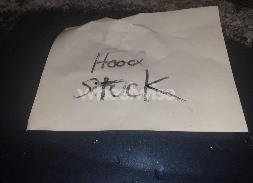 Photo 10 of 2021 Chevrolet Silverado 1500 4WD SHORT BED RST (VIN 1GCUYEED3MZ213898)