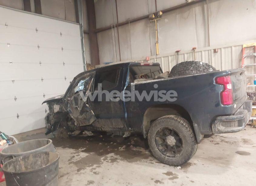 Photo 14 of 2021 Chevrolet Silverado 1500 4WD SHORT BED RST (VIN 1GCUYEED3MZ213898)