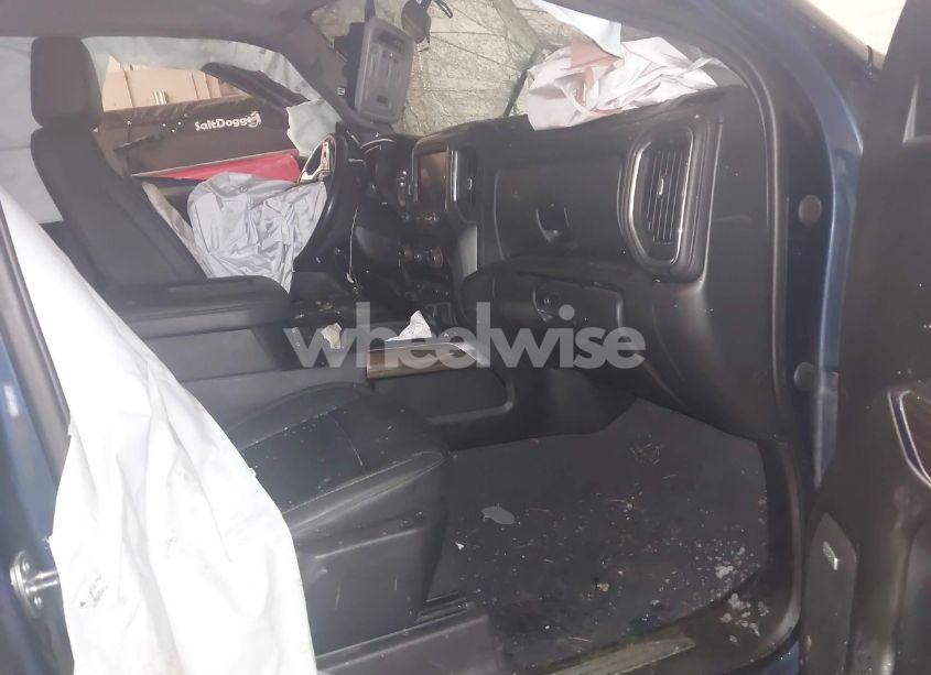 Photo 5 of 2021 Chevrolet Silverado 1500 4WD SHORT BED RST (VIN 1GCUYEED3MZ213898)