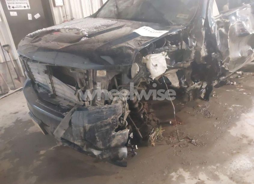 Photo 6 of 2021 Chevrolet Silverado 1500 4WD SHORT BED RST (VIN 1GCUYEED3MZ213898)