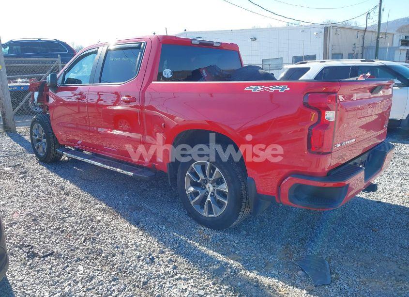 Photo 3 of 2019 Chevrolet Silverado 1500 RST (VIN 1GCUYEED4KZ144829)