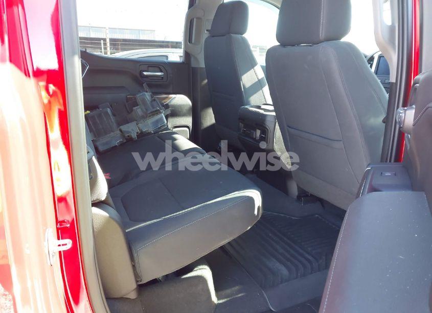 Photo 8 of 2019 Chevrolet Silverado 1500 RST (VIN 1GCUYEED4KZ144829)