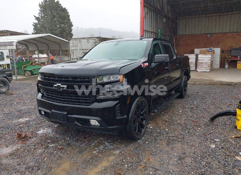 Photo 2 of 2020 Chevrolet Silverado 1500 4WD SHORT BED RST (VIN 1GCUYEED4LZ101450)