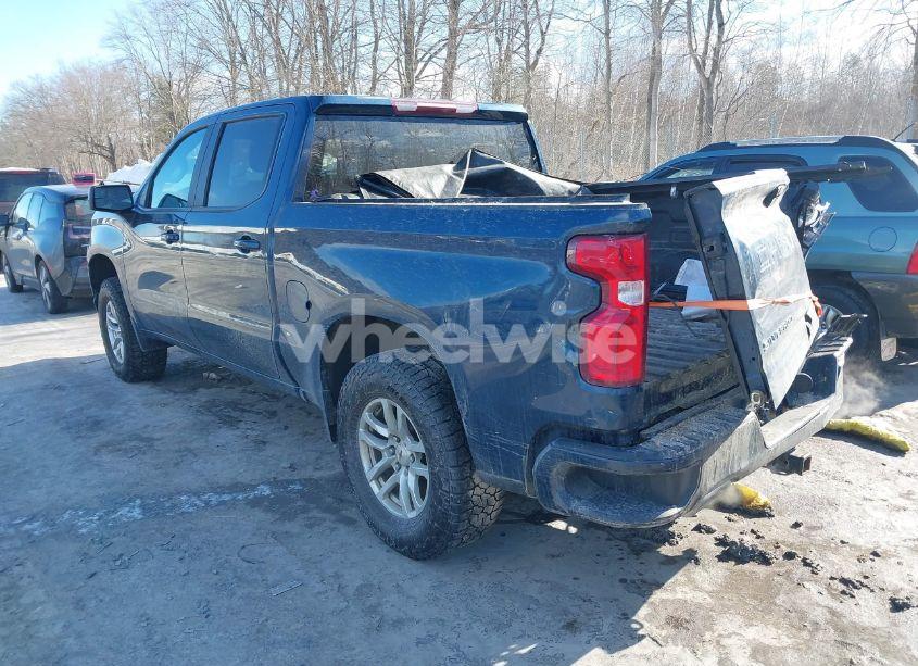 Photo 3 of 2021 Chevrolet Silverado 1500 4WD SHORT BED RST (VIN 1GCUYEED5MZ177891)