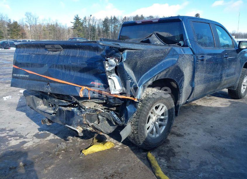 Photo 4 of 2021 Chevrolet Silverado 1500 4WD SHORT BED RST (VIN 1GCUYEED5MZ177891)