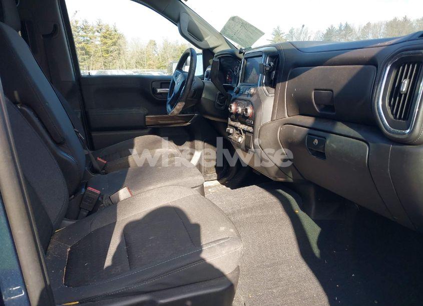Photo 5 of 2021 Chevrolet Silverado 1500 4WD SHORT BED RST (VIN 1GCUYEED5MZ177891)