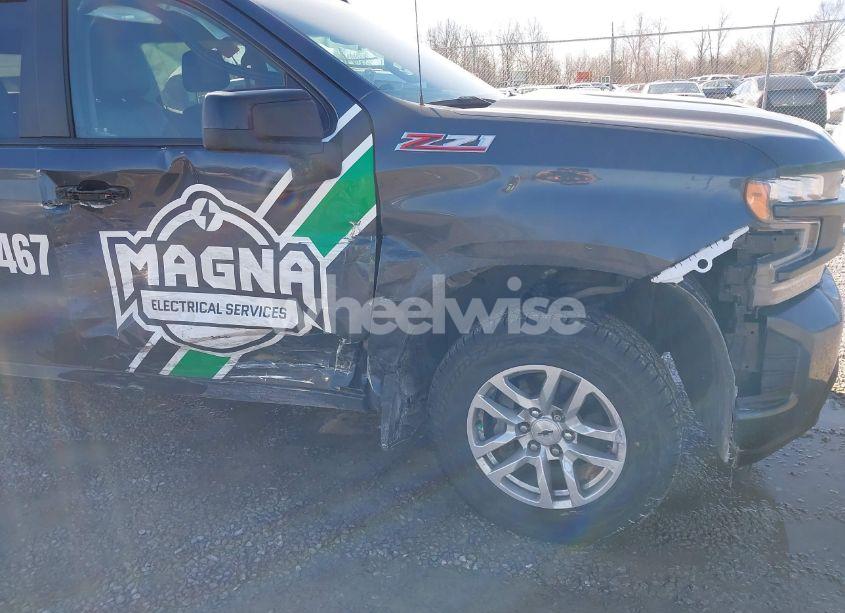 Photo 6 of 2022 Chevrolet Silverado 1500 LTD 4WD SHORT BED RST (VIN 1GCUYEED6NZ130533)