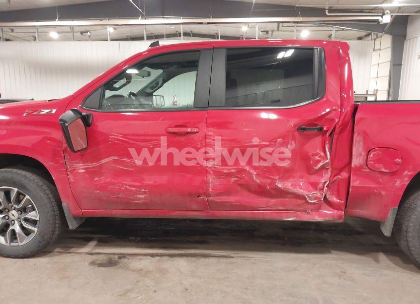 Photo 6 of 2021 Chevrolet Silverado 1500 4WD SHORT BED RST (VIN 1GCUYEED7MZ297286)