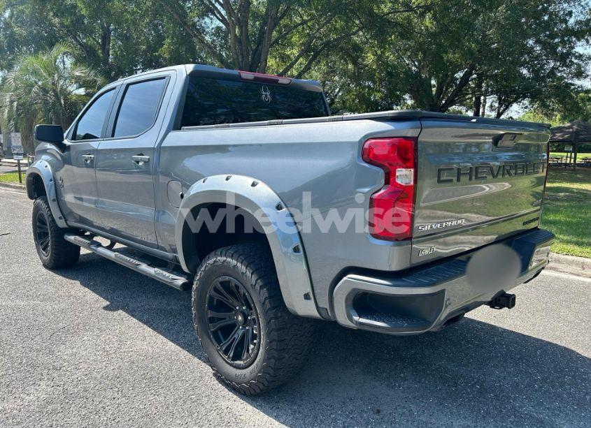 Photo 3 of 2022 Chevrolet Silverado 1500 LTD 4WD SHORT BED RST (VIN 1GCUYEED7NZ159961)