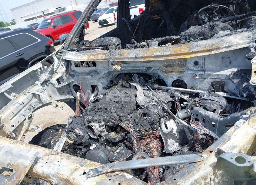 Photo 10 of 2019 Chevrolet Silverado 1500 RST (VIN 1GCUYEED8KZ348906)