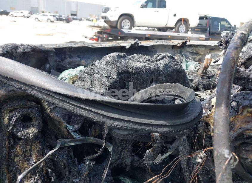 Photo 7 of 2019 Chevrolet Silverado 1500 RST (VIN 1GCUYEED8KZ348906)