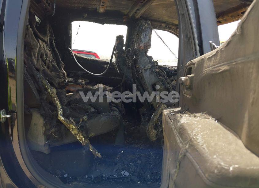 Photo 8 of 2019 Chevrolet Silverado 1500 RST (VIN 1GCUYEED8KZ348906)