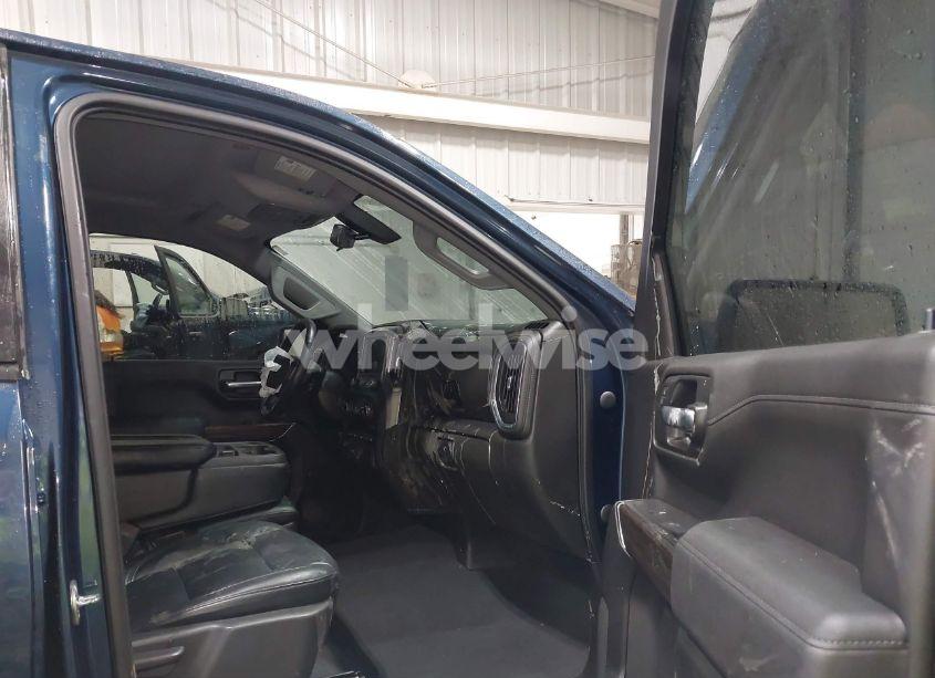 Photo 5 of 2021 Chevrolet Silverado 1500 4WD SHORT BED RST (VIN 1GCUYEED8MZ342347)