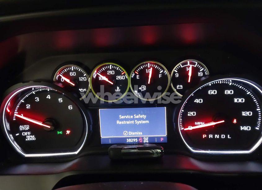 Photo 7 of 2021 Chevrolet Silverado 1500 4WD SHORT BED RST (VIN 1GCUYEED8MZ342347)