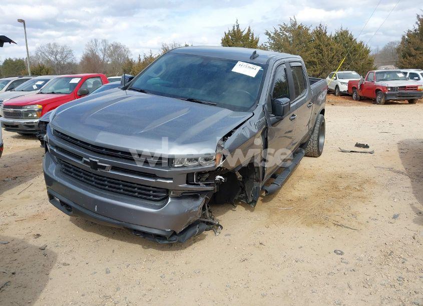 Photo 2 of 2021 Chevrolet Silverado 1500 4WD SHORT BED RST (VIN 1GCUYEED8MZ430721)