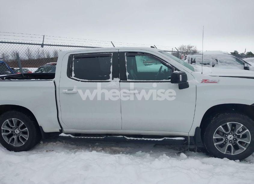 Photo 14 of 2019 Chevrolet Silverado 1500 RST (VIN 1GCUYEED9KZ158323)