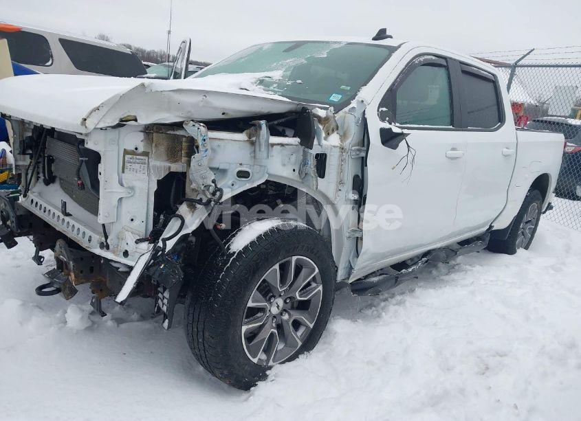 Photo 2 of 2019 Chevrolet Silverado 1500 RST (VIN 1GCUYEED9KZ158323)