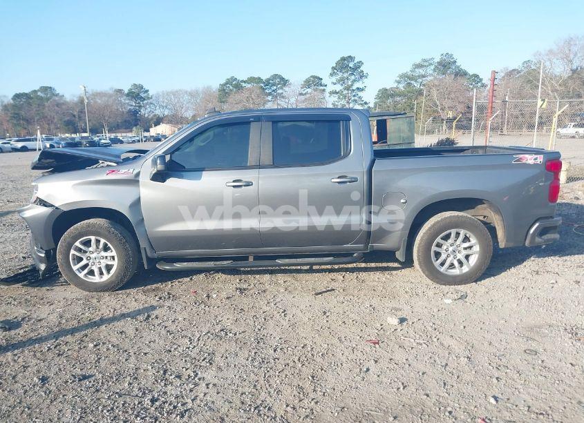 Photo 15 of 2021 Chevrolet Silverado 1500 4WD SHORT BED RST (VIN 1GCUYEED9MZ134316)