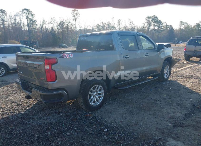 Photo 4 of 2021 Chevrolet Silverado 1500 4WD SHORT BED RST (VIN 1GCUYEED9MZ134316)