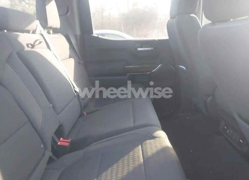 Photo 8 of 2021 Chevrolet Silverado 1500 4WD SHORT BED RST (VIN 1GCUYEED9MZ134316)