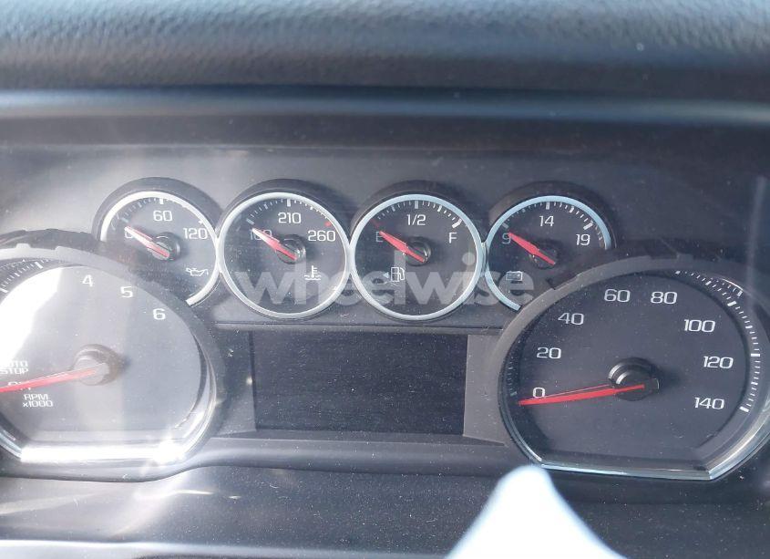 Photo 7 of 2019 Chevrolet Silverado 1500 RST (VIN 1GCUYEEDXKZ113553)