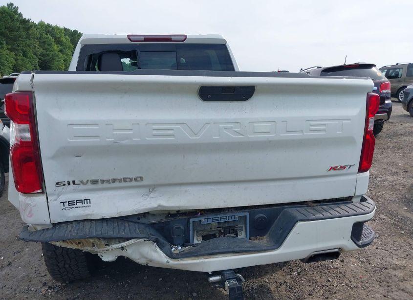 Photo 12 of 2020 Chevrolet Silverado 1500 4WD SHORT BED RST (VIN 1GCUYEEDXLZ304309)