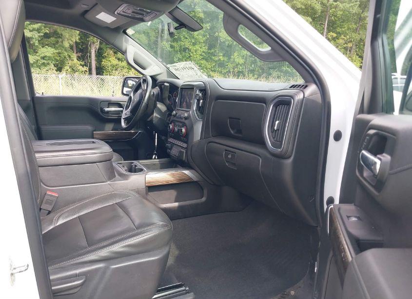 Photo 5 of 2020 Chevrolet Silverado 1500 4WD SHORT BED RST (VIN 1GCUYEEDXLZ304309)