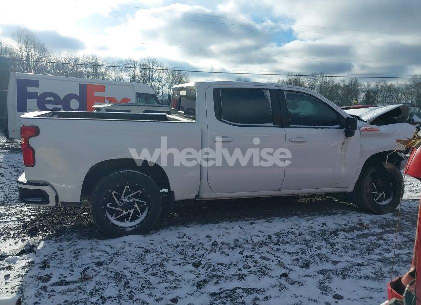 Photo 13 of 2021 Chevrolet Silverado 1500 (VIN 1GCUYEEDXMZ203577)