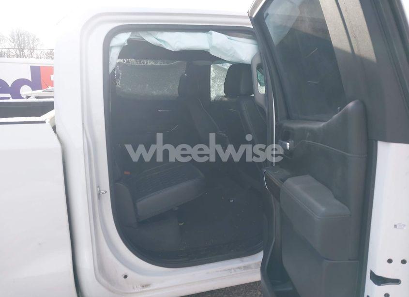 Photo 8 of 2021 Chevrolet Silverado 1500 (VIN 1GCUYEEDXMZ203577)