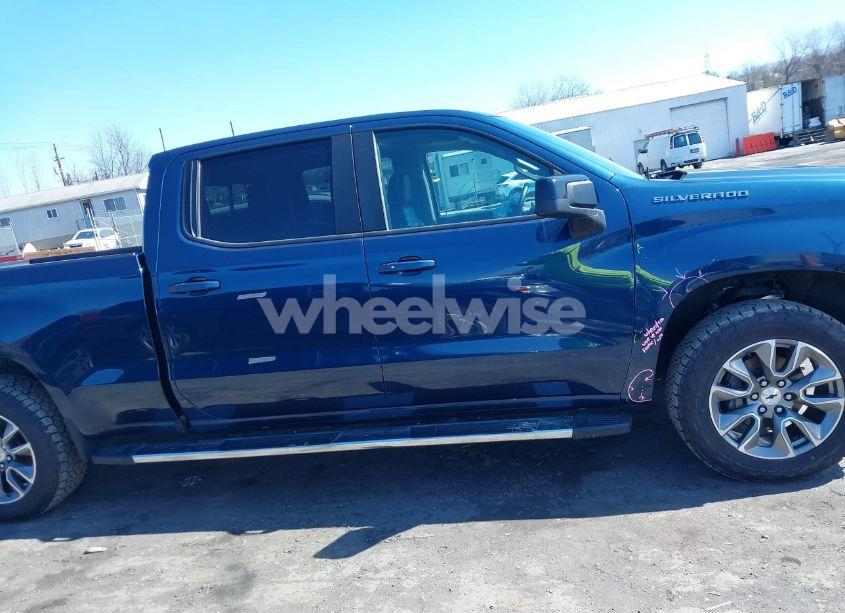 Photo 13 of 2021 Chevrolet Silverado 1500 4WD STANDARD BED RST (VIN 1GCUYEEL3MZ212306)