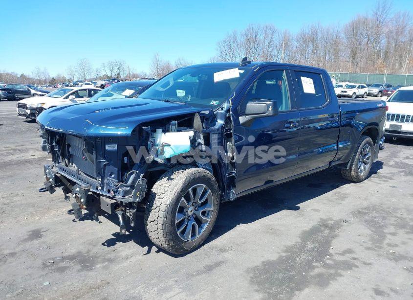 Photo 2 of 2021 Chevrolet Silverado 1500 4WD STANDARD BED RST (VIN 1GCUYEEL3MZ212306)